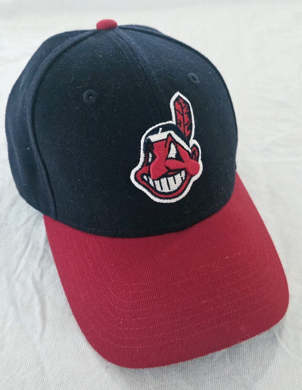 New Era 9FORTY Cleveland Indians Hat Cap Chief Wahoo Navy Red Adjustable MLB